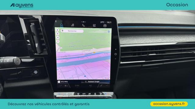 Renault Austral image 9