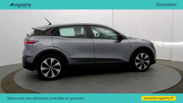 Renault Mégane E-Tech image 3