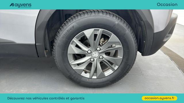 Peugeot 2008 image 2