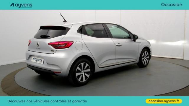 Renault Clio image 8