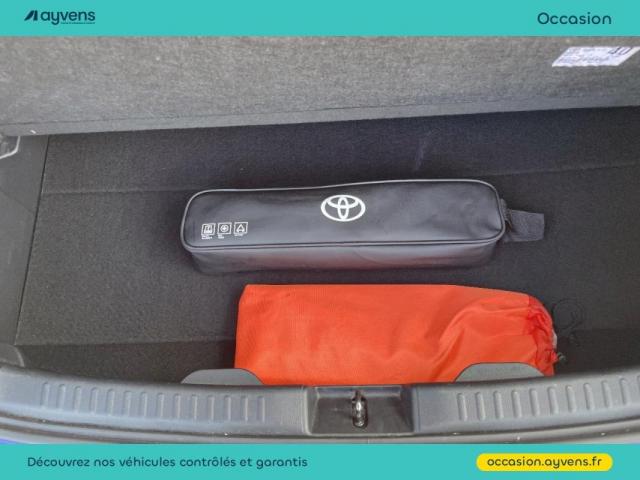 Toyota Yaris image 8