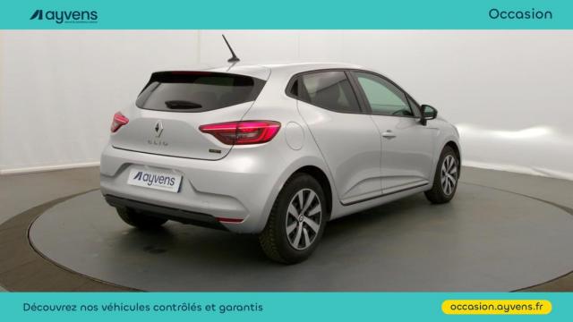 Renault Clio image 8