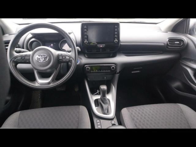 Toyota Yaris image 9