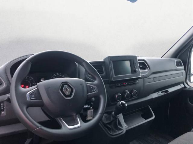 Renault Master image 9