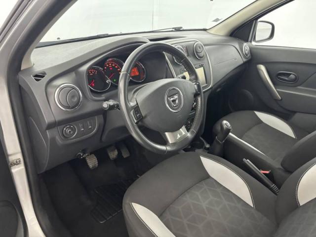 Dacia Sandero image 3