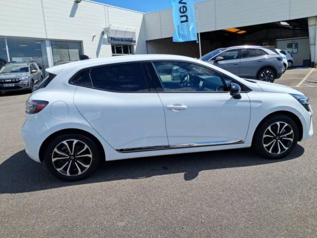 Renault Clio image 1