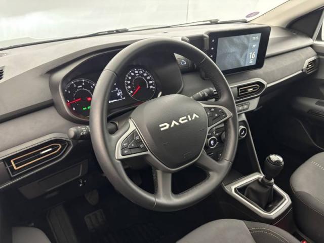Dacia Sandero image 1