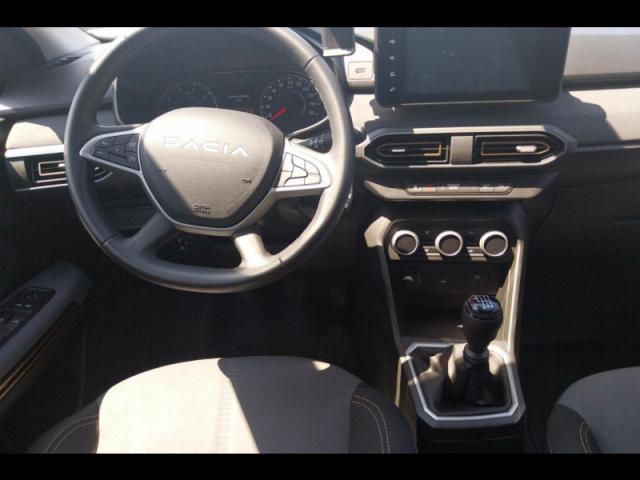 Dacia Sandero image 2