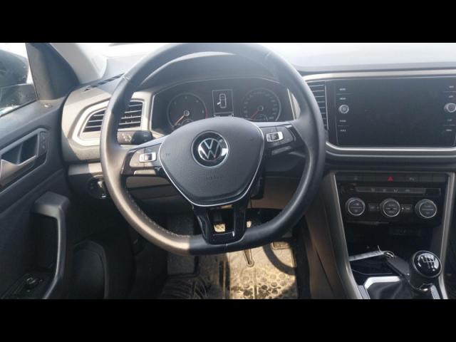 Volkswagen T-Roc image 7