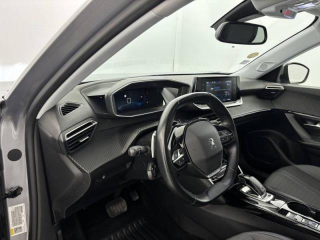 Peugeot 2008 image 1
