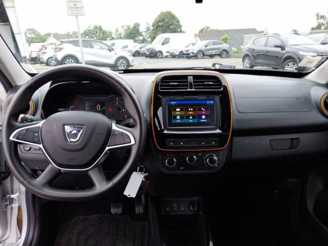 Dacia Spring image 2