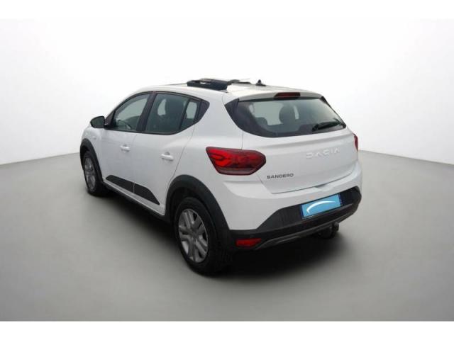 Dacia Sandero image 2