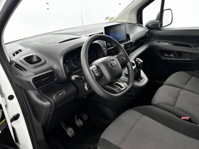 Toyota Proace City image 1