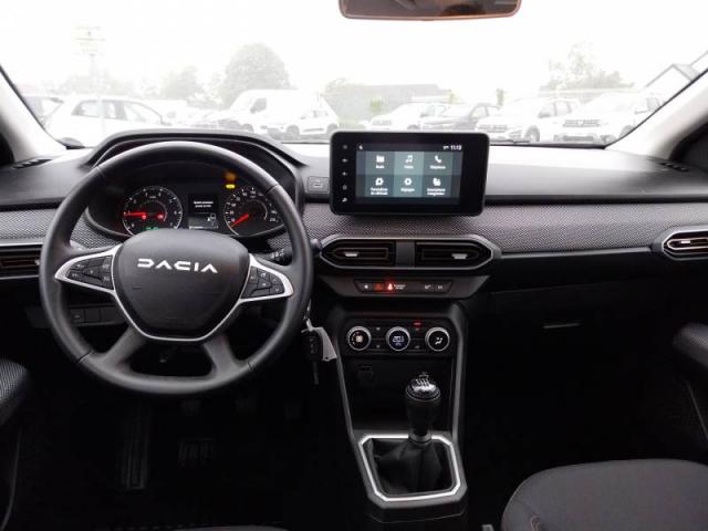 Dacia Sandero image 3
