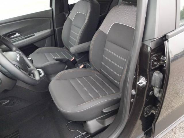Dacia Sandero image 8
