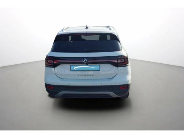 Volkswagen T-Cross image 2