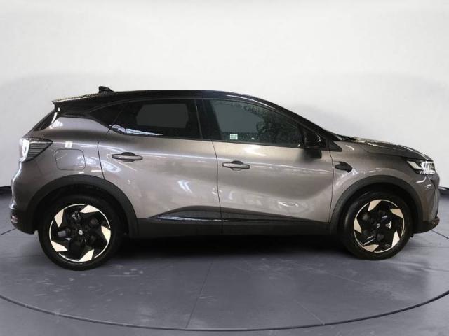 Renault Captur image 8