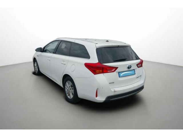 Toyota Auris image 3