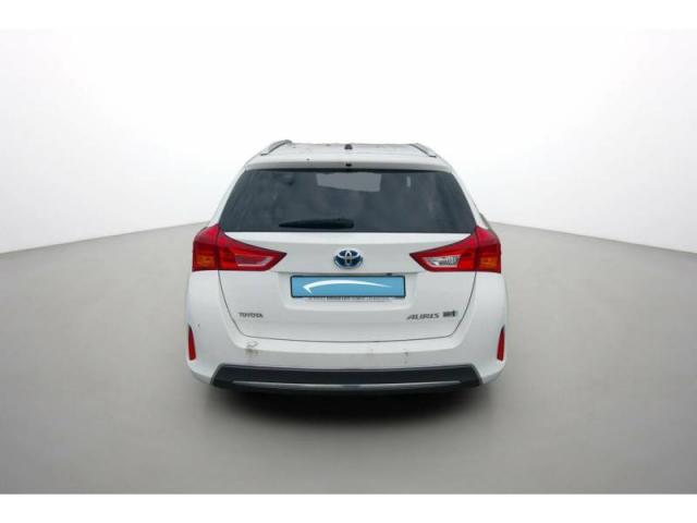 Toyota Auris image 7