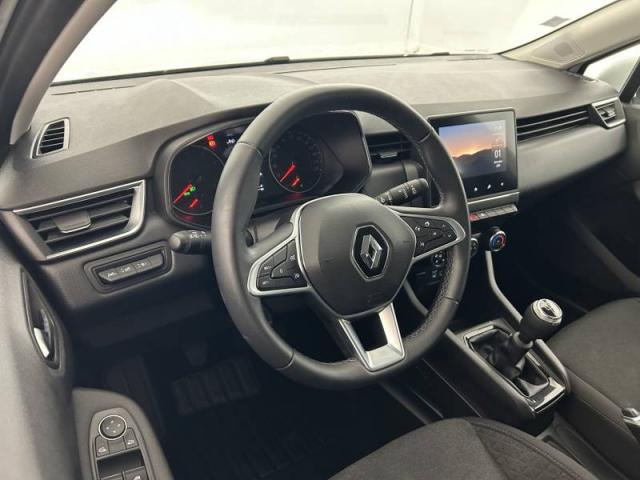 Renault Clio image 1