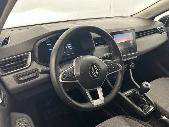 Renault Clio image 1