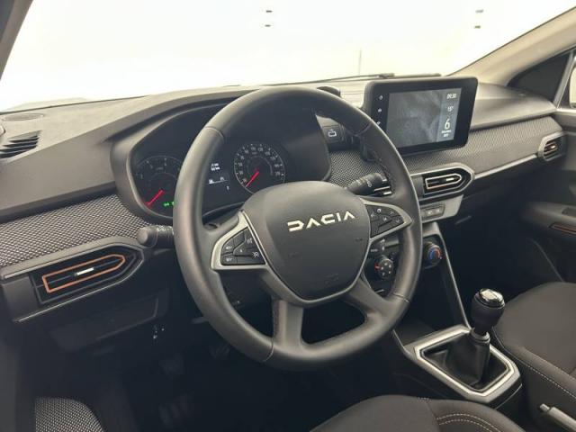 Dacia Sandero image 1