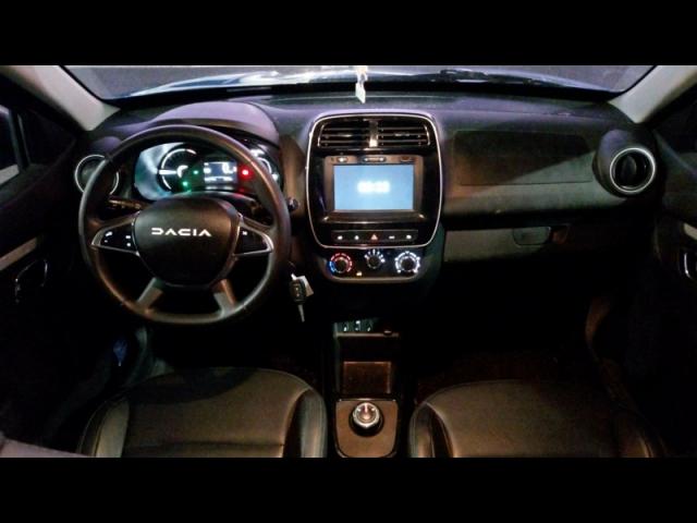 Dacia Spring image 2