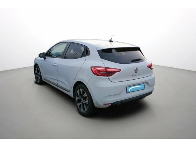 Renault Clio image 2
