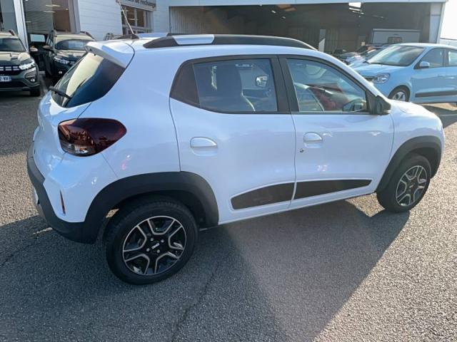 Dacia Spring image 2