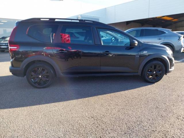 Dacia Jogger image 1