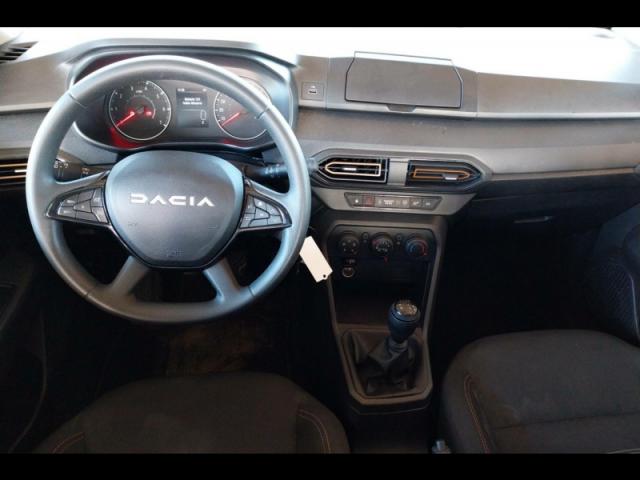 Dacia Sandero image 4