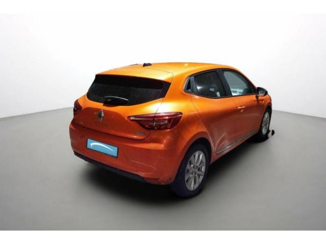 Renault Clio image 2