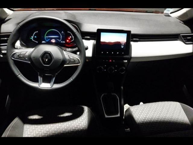 Renault Clio image 9