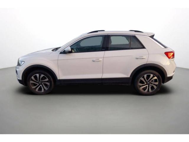 Volkswagen T-Roc image 9