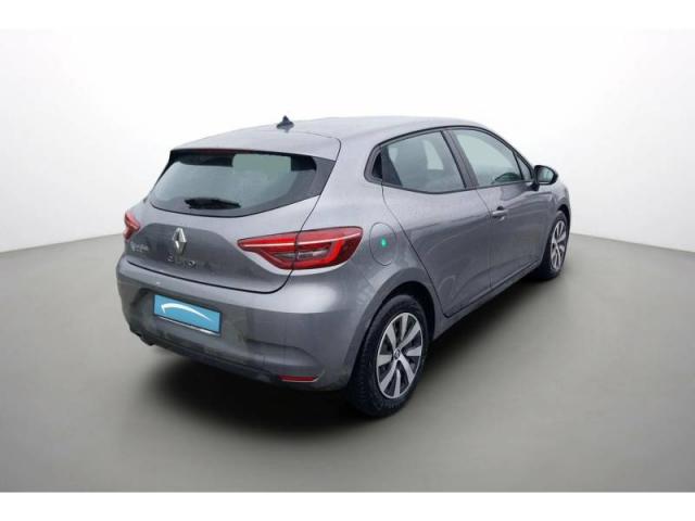 Renault Clio image 8