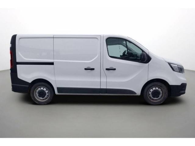 Renault Trafic image 1