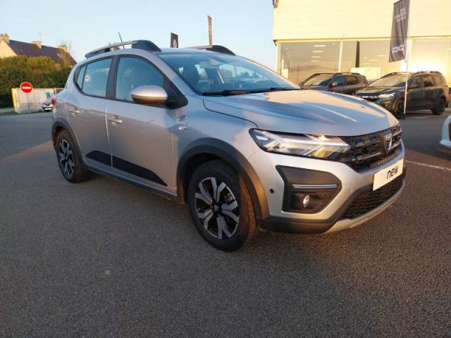 Dacia Sandero image 2