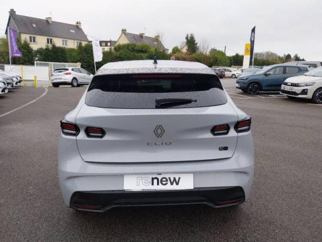 Renault Clio image 8