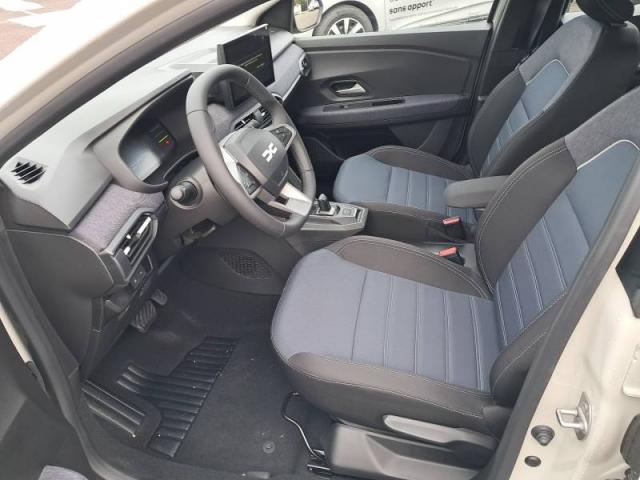 Dacia Sandero image 9