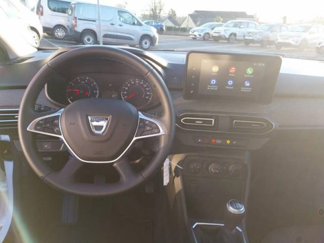 Dacia Sandero image 8