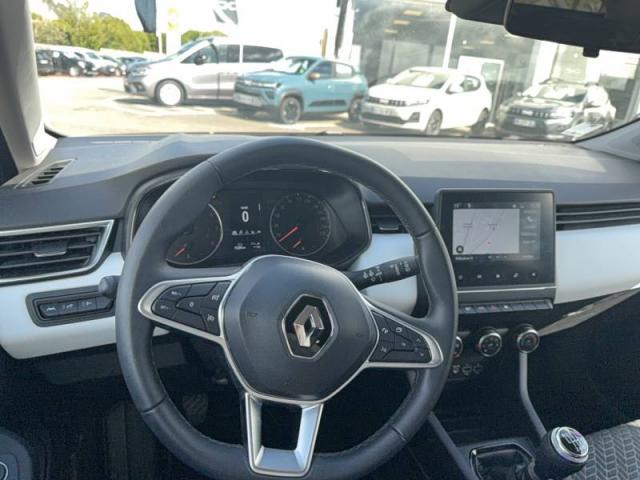 Renault Clio image 6