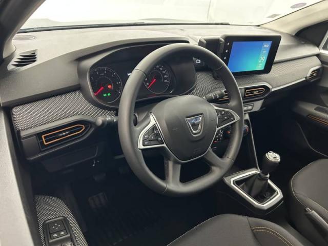 Dacia Sandero image 1