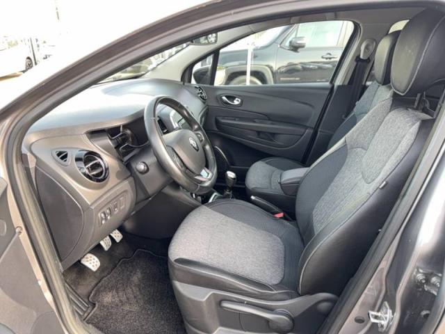 Renault Captur image 8