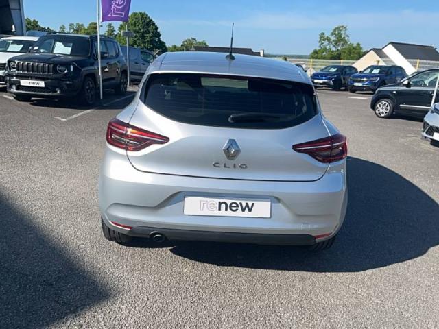 Renault Clio image 8