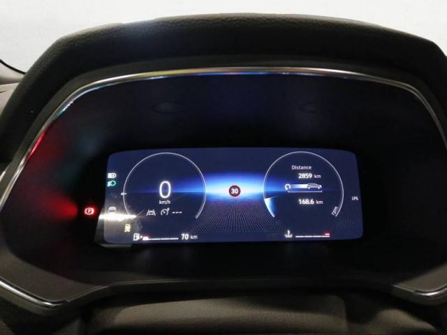 Renault Captur image 1