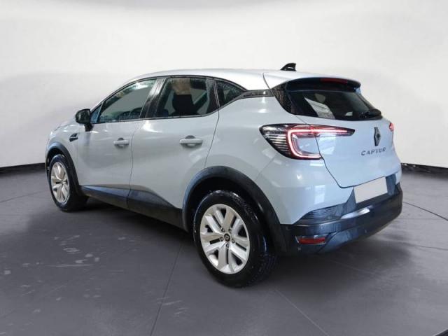 Renault Captur image 9