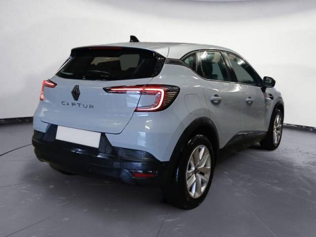 Renault Captur image 6