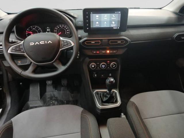 Dacia Sandero image 4