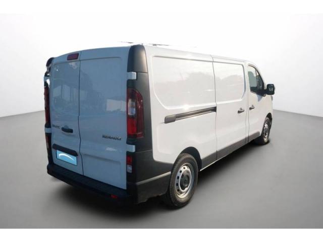 Renault Trafic image 2