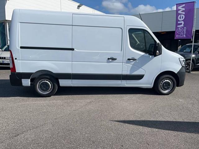 Renault Master image 9